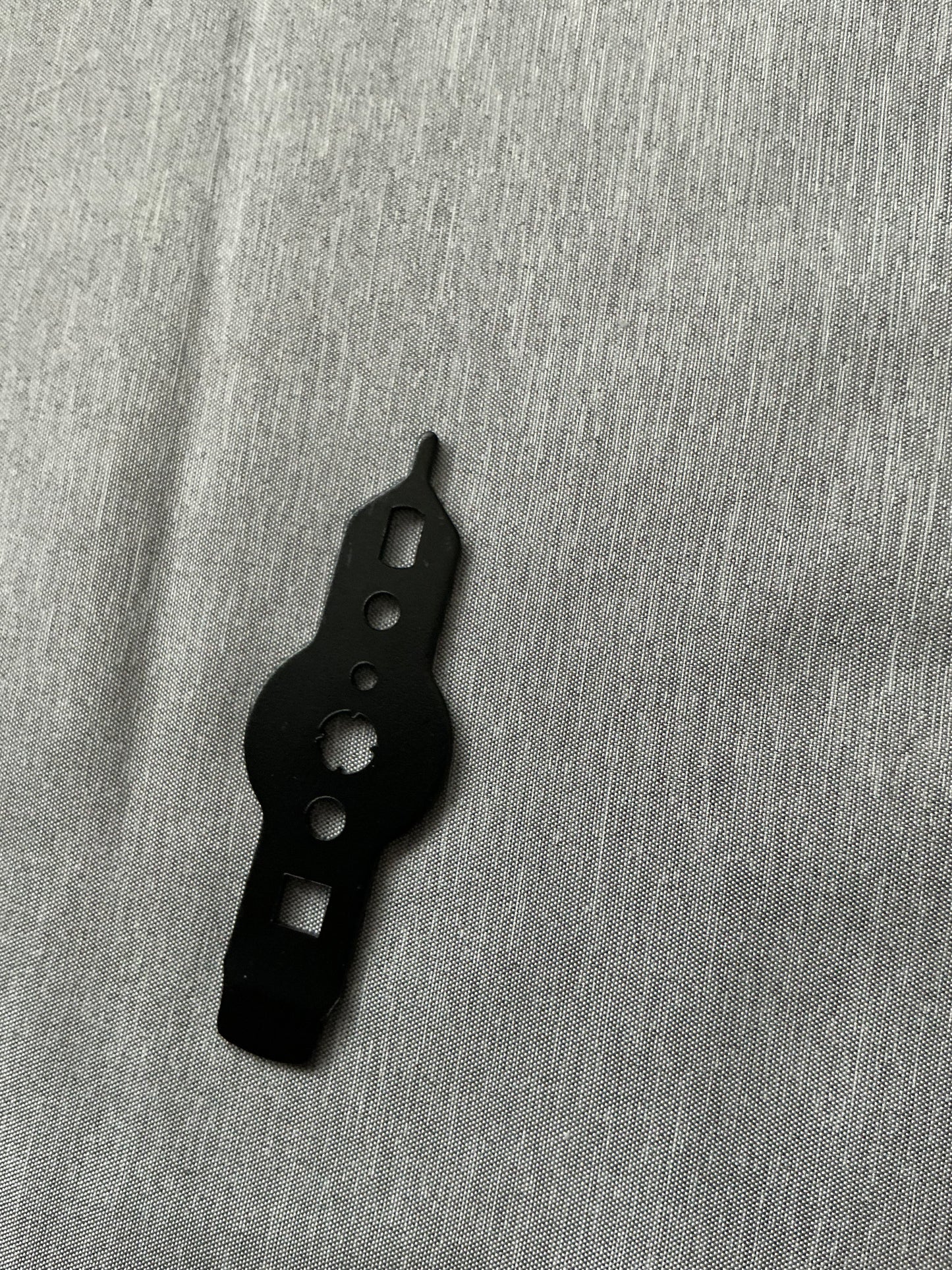 Dart Stem Tightener